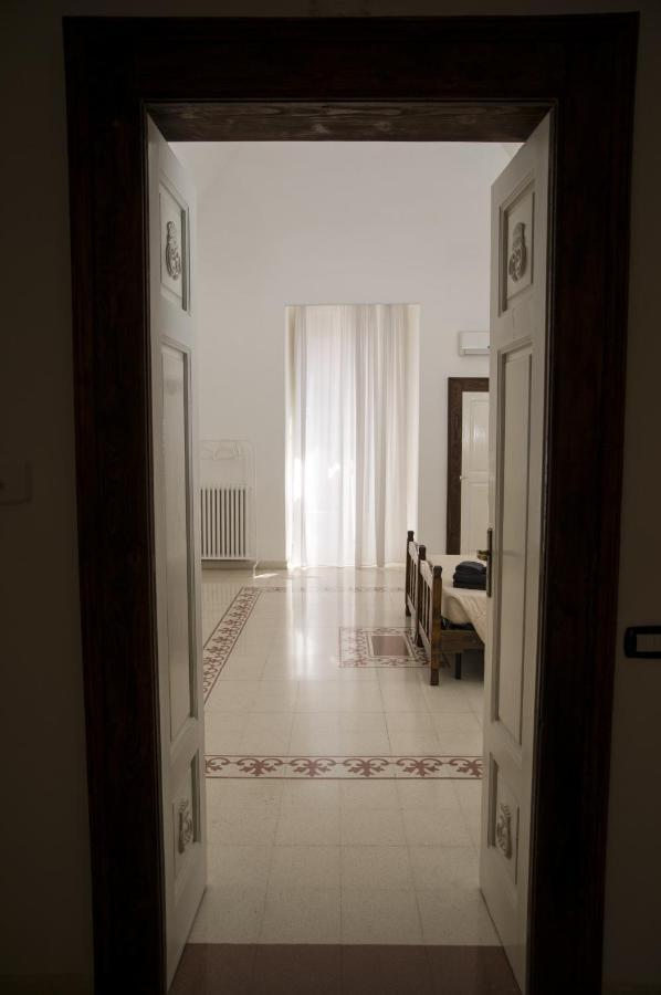 Palazzo Italia Apartments 巴里 外观 照片