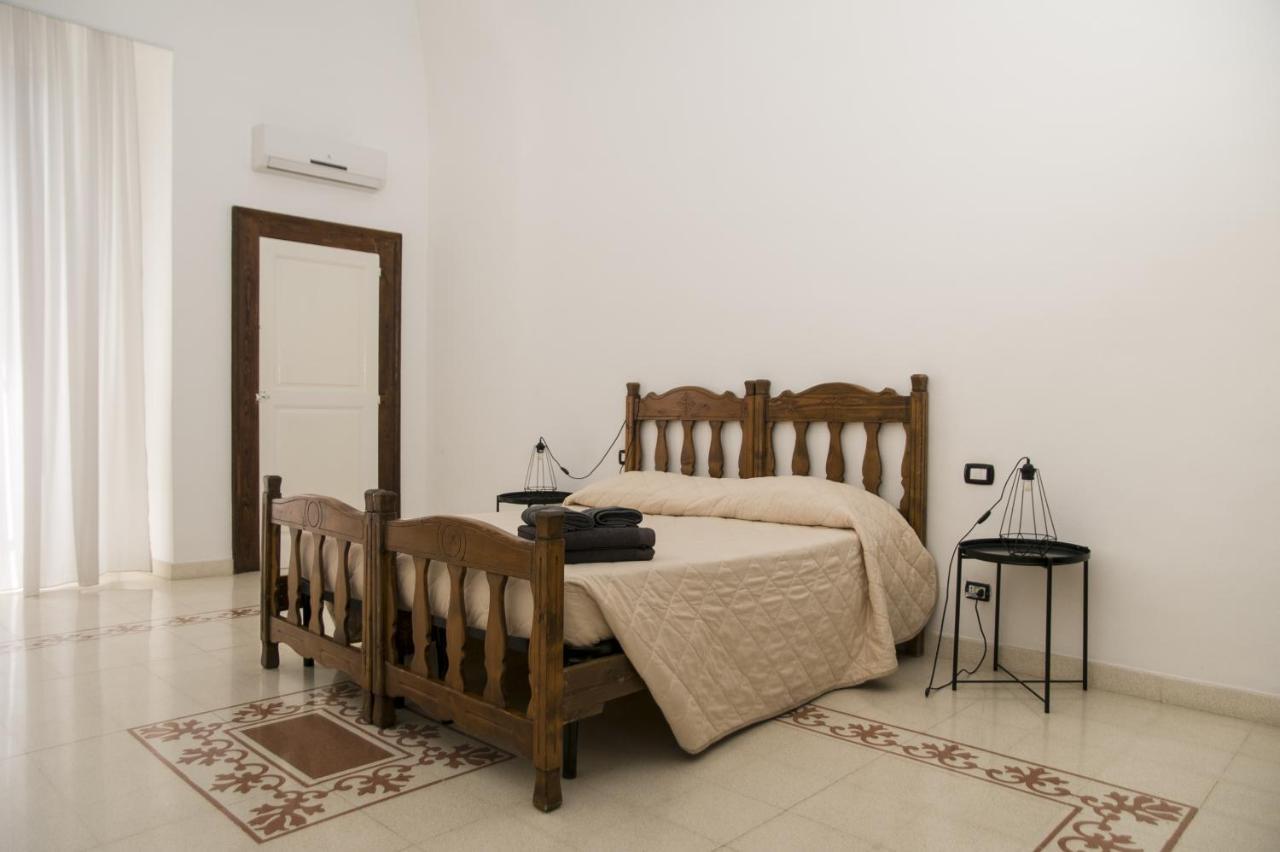 Palazzo Italia Apartments 巴里 外观 照片