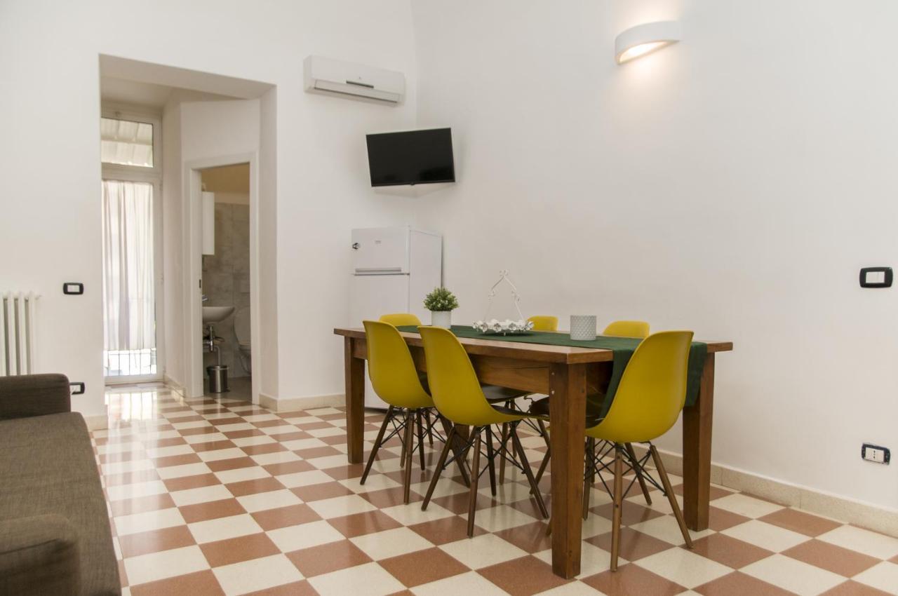Palazzo Italia Apartments 巴里 外观 照片