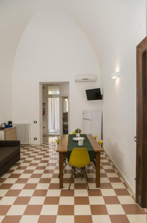 Palazzo Italia Apartments 巴里 外观 照片
